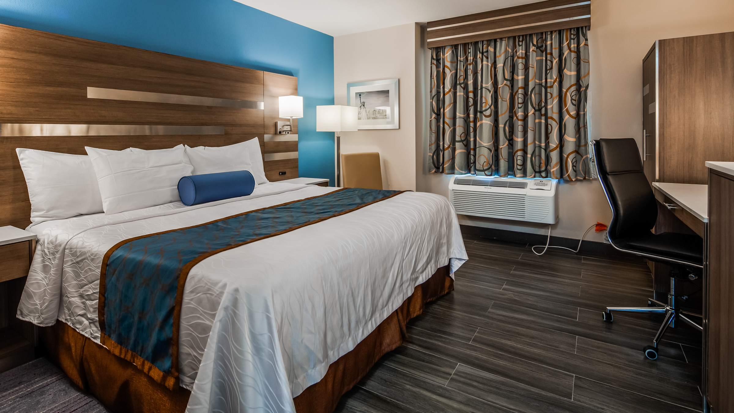 Best Western Plus Stadium Inn 