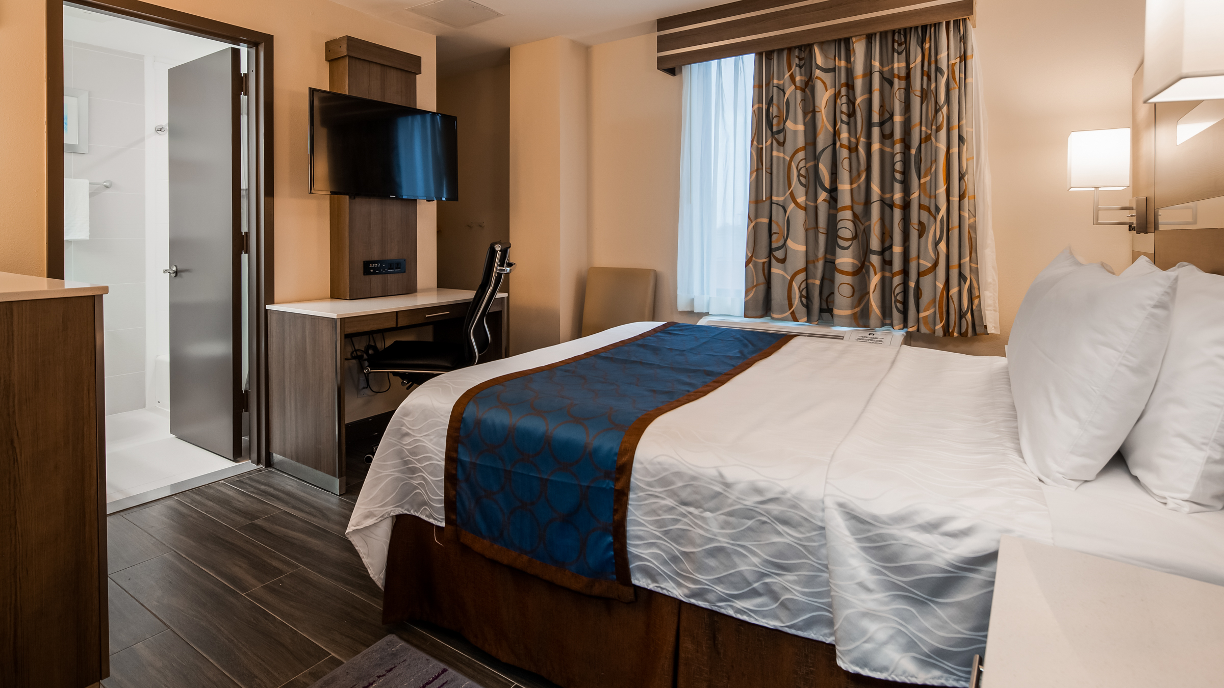 Best Western Plus Stadium Inn 